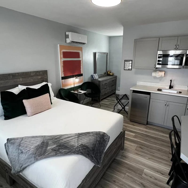 Stylish Boutique Hotel - Queen suite - Oceano Suites